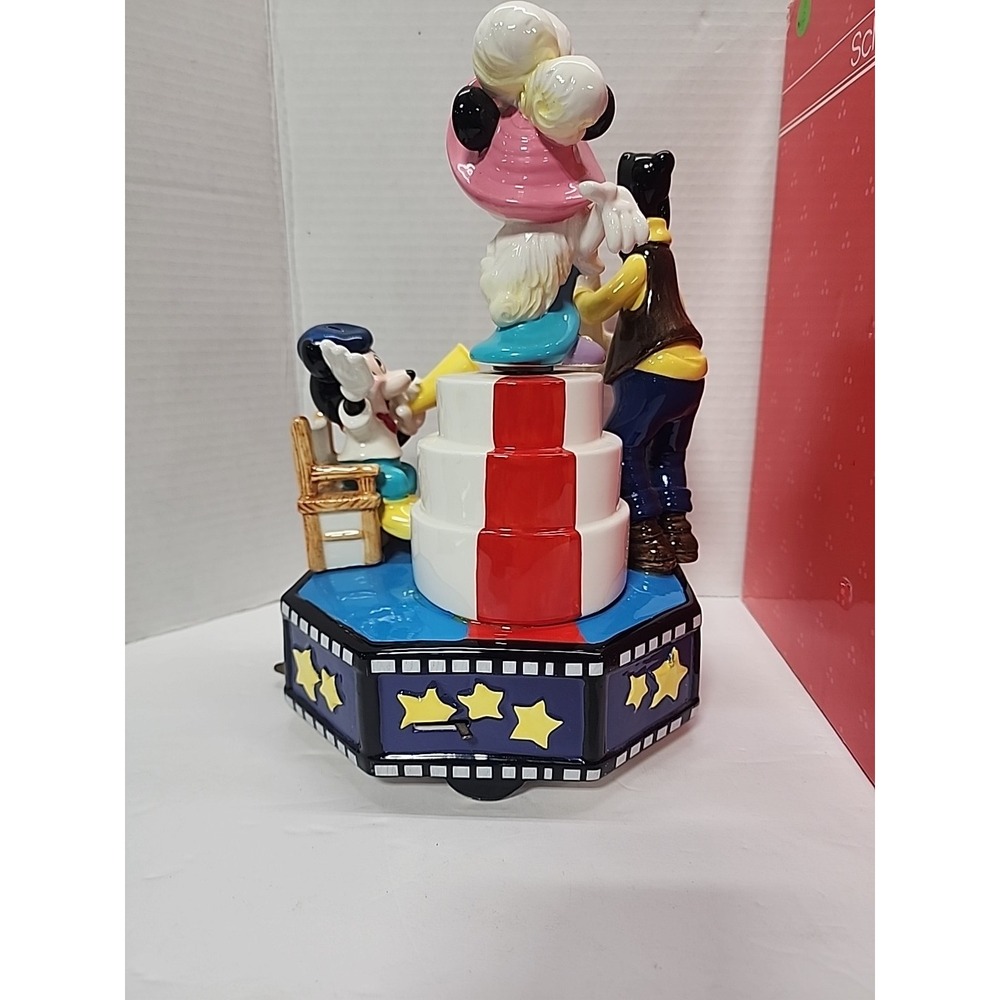 DISNEY MUSIC BOX THATS ENTERTAINMENT NO 155/5000 HAND PAINTED 11' TALL MSRP $195 - Picture 3 of 3